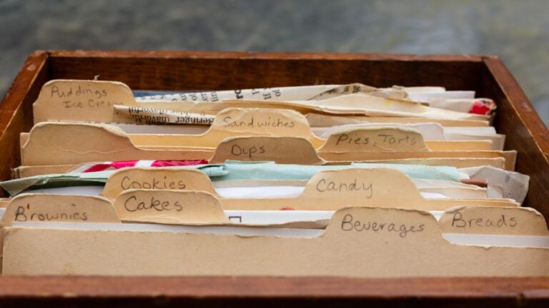 11 Things North Carolina Grandmothers Never Wrote on Recipe Cards, Making Recipes Impossible to Get Right