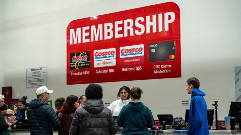 5 Secrets Costco Employees Don’t Tell Florida Shoppers