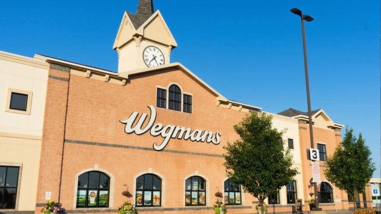 Does Wegmans Have a Senior Discount? What New York Shoppers Get in 2026