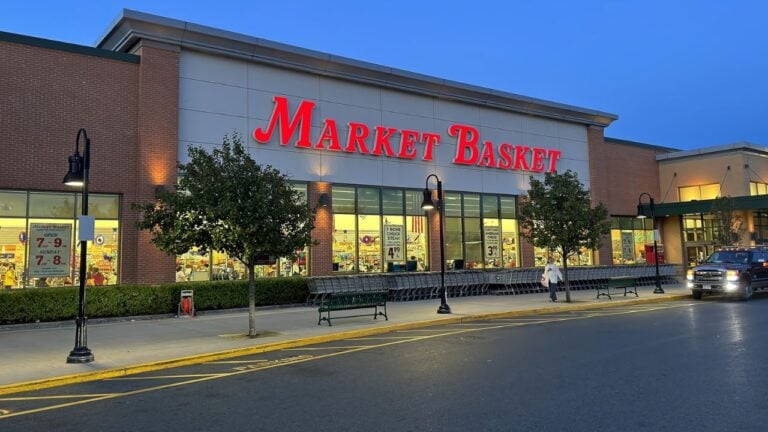 8 Market Basket Deals New Hampshire Shoppers Plan Their Week Around