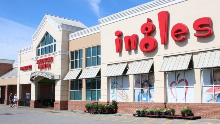Does Ingles Have a Senior Discount? What North Carolina Shoppers Get in 2026