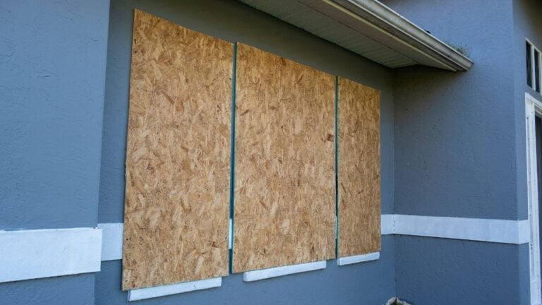 10 Things North Carolinians Know Not to Do During Hurricane Season