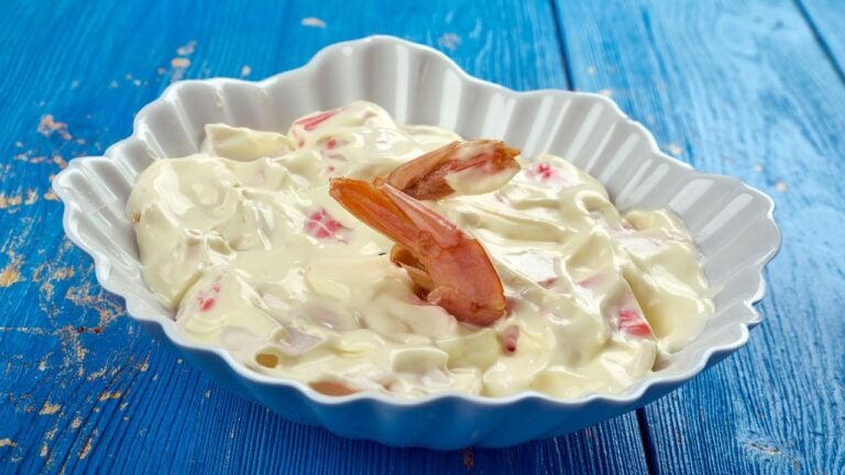 8 Party Dips South Carolinians Brought to Every 1980s Cookout That Nobody Makes Anymore
