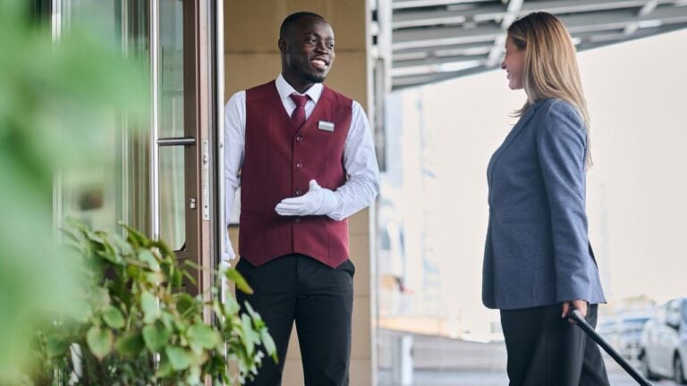 5 Things New York City Doormen Notice About You Before You Say a Word