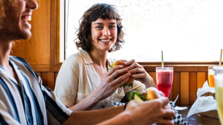 7 Pennsylvania Diner Rules Regulars Follow Without Being Told