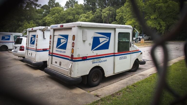 10 U.S. Towns Where Residents Still Get Their Mail in an Unusual Way, including 2 in Alaska