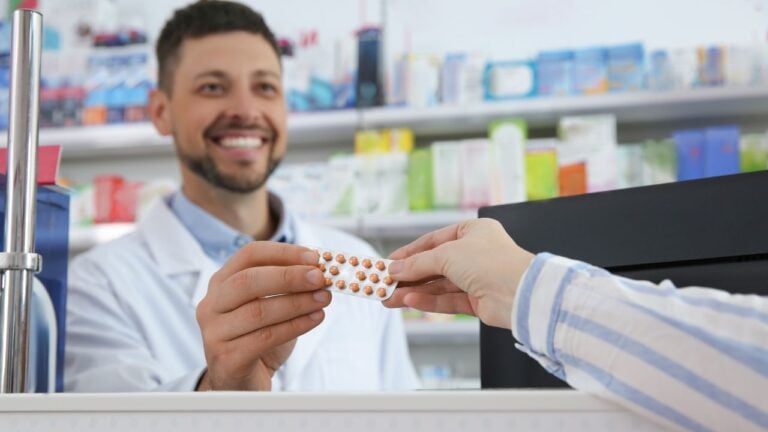 9 Prescription Savings Florida Pharmacies Often Don’t Mention Unless You Ask