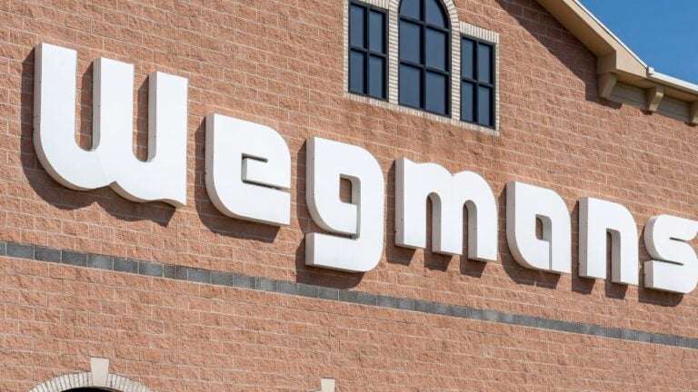 Does Wegmans Price Match? What New York Shoppers Should Know Before They Buy in 2026