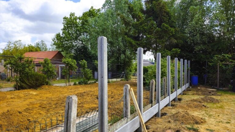 8 Texas Fence and Property-Line Rules Homeowners Learn Mid-Argument