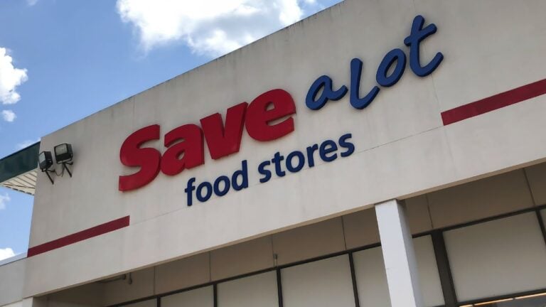 3 Ways Tennessee Shoppers Over 60 Are Losing Out at Save A Lot