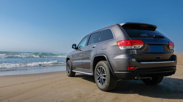 9 South Carolina Beach Parking Mistakes Visitors Keep Making
