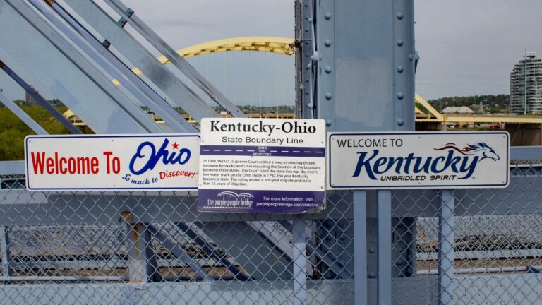 9 Things That Change the Second You Cross From Ohio Into Kentucky