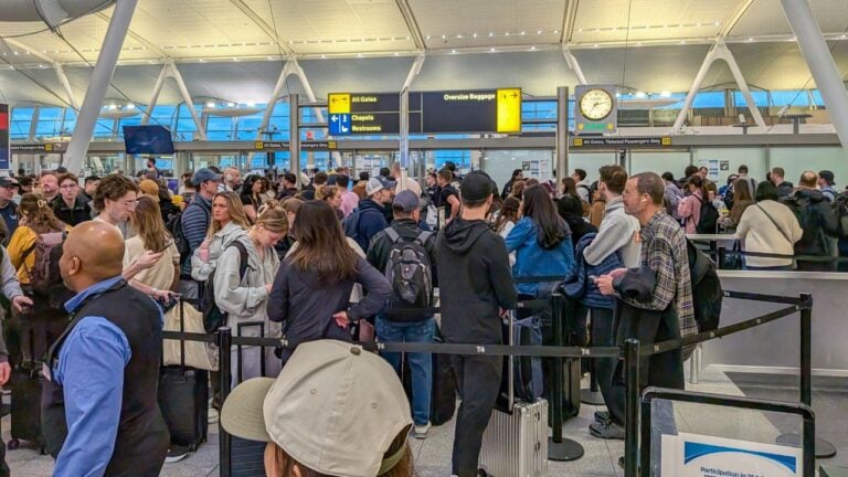 8 Things That Slow Down Travelers at Florida’s Busiest Airports
