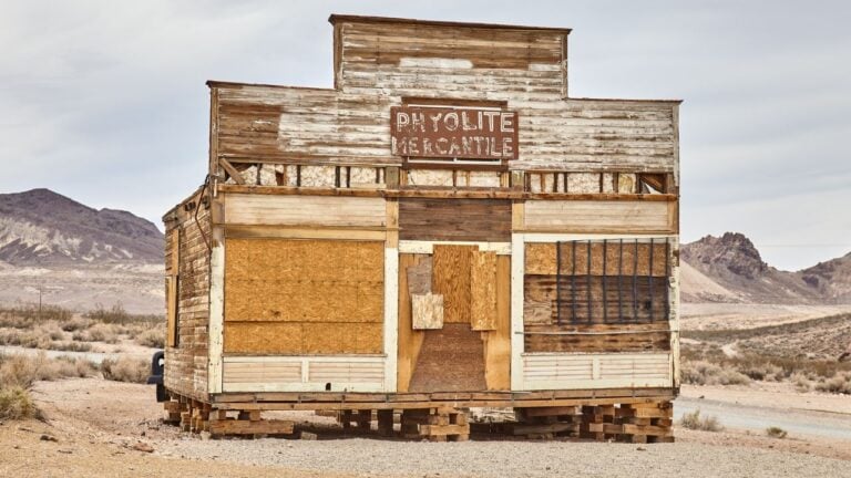 7 Nevada Ghost Town Finds That Are Illegal to Remove