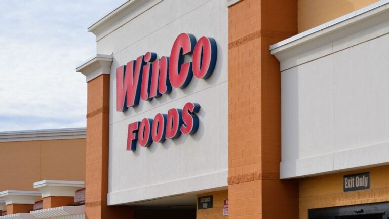 8 WinCo Bulk Bin Mistakes That Cost Nevada Shoppers More Than They Save