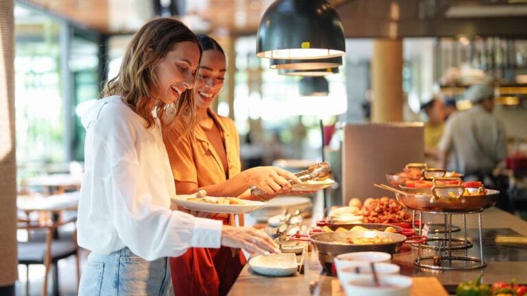 8 Florida Buffets Worth the Drive That Aren’t Golden Corral