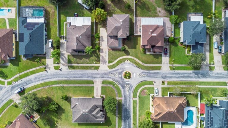What Happens If You Miss an HOA Assessment Payment in Florida?