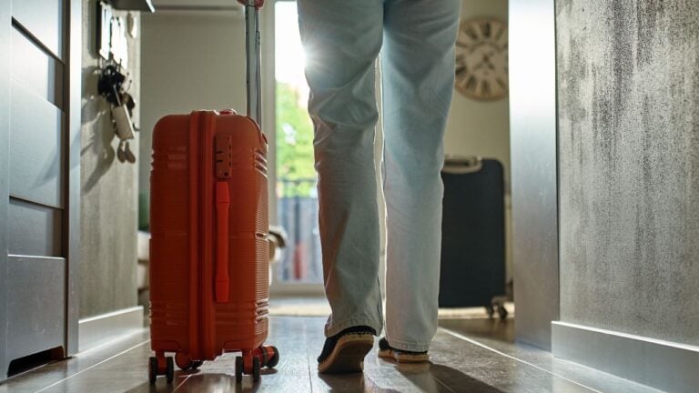 9 Rules for Renting Out a Room That Virginia Homeowners Get Wrong