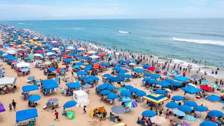 8 Labor Day Weekend Mistakes Visitors Make in Virginia