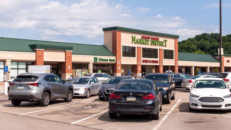 7 Giant Eagle Perks Some Pennsylvanians Never Cash In
