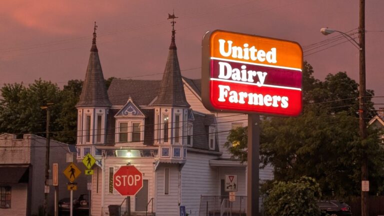 5 Ohio Gas Station Foods Tourists Refuse to Believe People Actually Buy
