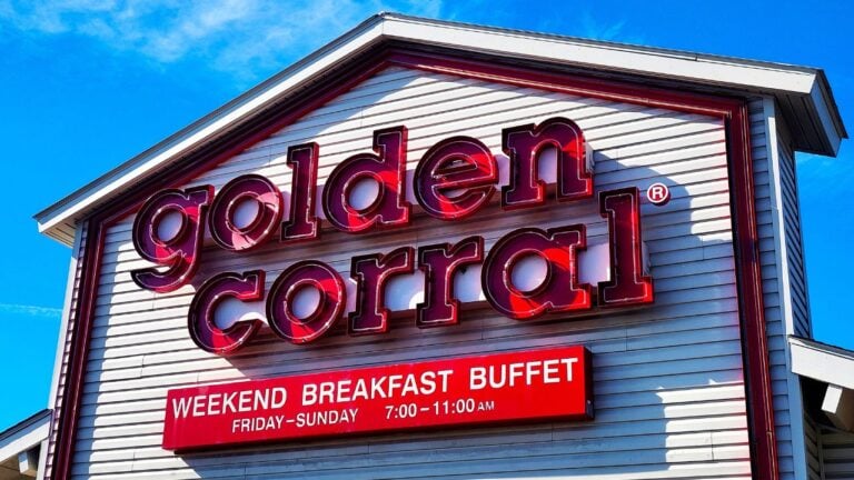 6 Chain Restaurants That Never Managed to Take Hold in New York