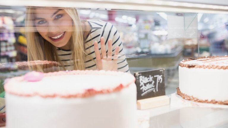 8 Publix Cake Ordering Mistakes Some Floridians Make Every Birthday