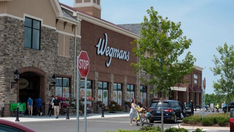 7 Wegmans Deli and Bakery Mistakes Pennsylvanians Keep Making
