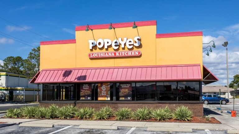 8 Restaurant Chains Closing Florida Locations in 2026