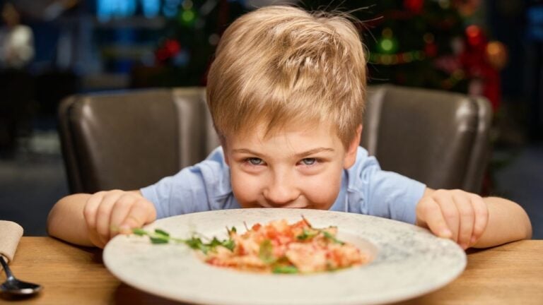 7 Kids-Eat-Free Deals That Fall Apart at the Register in Texas