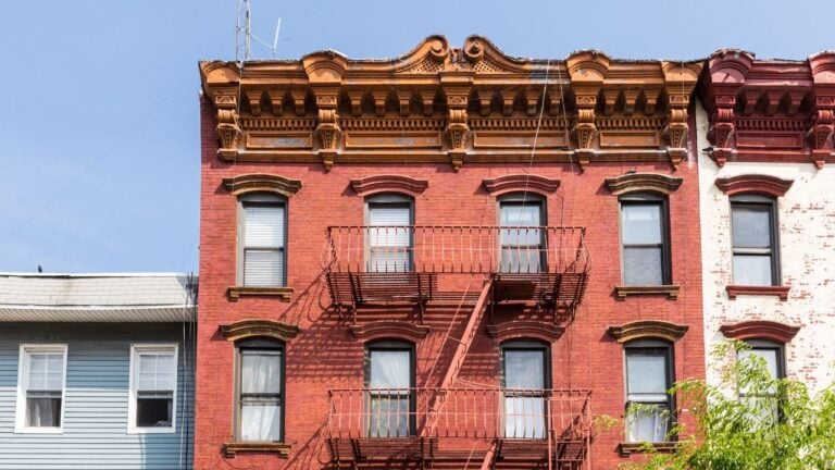8 Things New York City Leases Ban That Residents Do Anyway