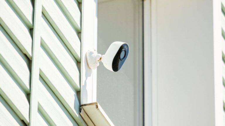 7 Rules That Decide What Georgians Can Do About a Neighbor’s Camera Pointed at Their Yard