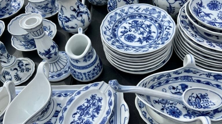 5 Household Items Ohio Thrift Stores Struggle to Sell