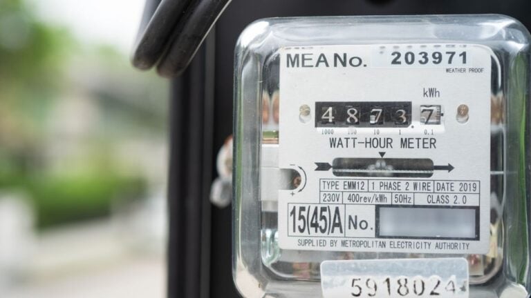 3 Ways a Texas Electricity Plan Turns a $70-a-Month Bill Into $135