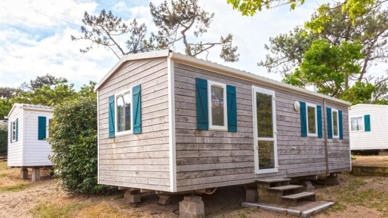 What Happens If You Don’t Transfer a Mobile Home Title in Alabama?
