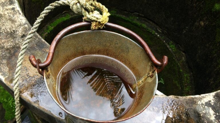 7 Water-Sharing Rules That Surprise New Idaho Homeowners