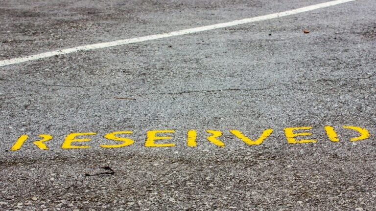 6 Snowbird Parking Habits That Frustrate Year-Round Floridians