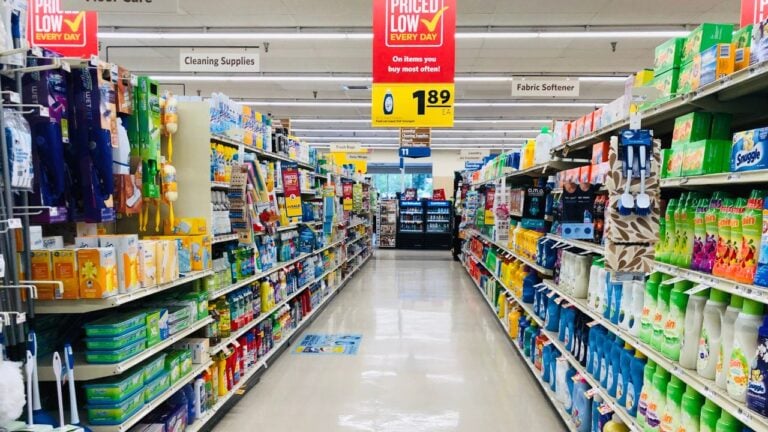 6 Things Food Lion Employees Wish Marylanders Knew