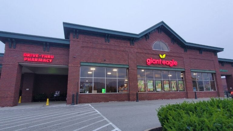 6 Things Giant Eagle Employees Wish Marylanders Knew