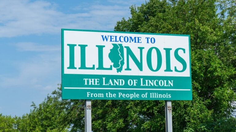 9 Things That Change the Second You Cross From Indiana Into Illinois