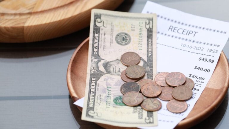 11 Tipping Situations That Leave New Yorkers Completely Confused