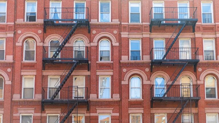 How Long Does a New York Landlord Have to Make a Repair?