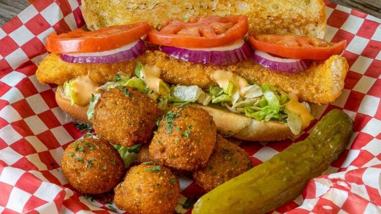 7 Kentucky Roadside Foods Worth Pulling Over For