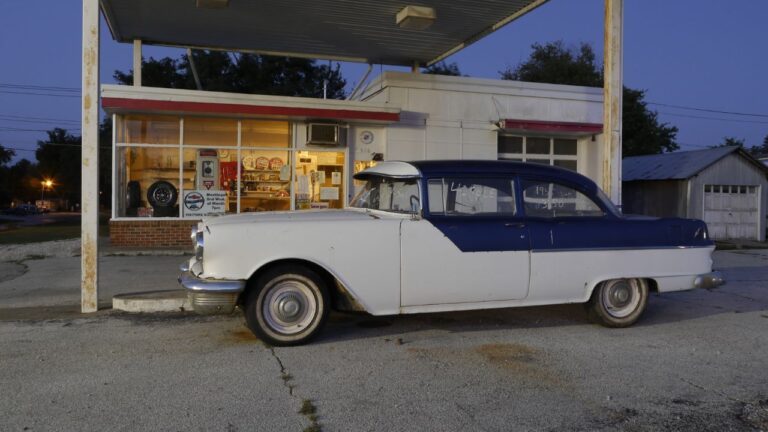 5 Roadside Businesses That Once Defined a Drive Through Alabama