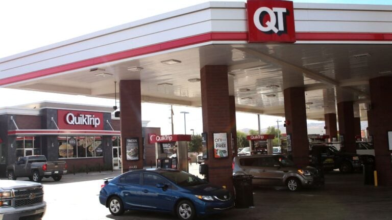 6 Gas Station Habits That Give Away Which Part of Georgia Someone Is From