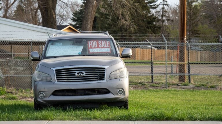 5 Documents South Carolinians Need to Sell a Car Privately