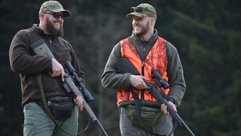 9 Signs Hunting Season Has Arrived in a Missouri Town