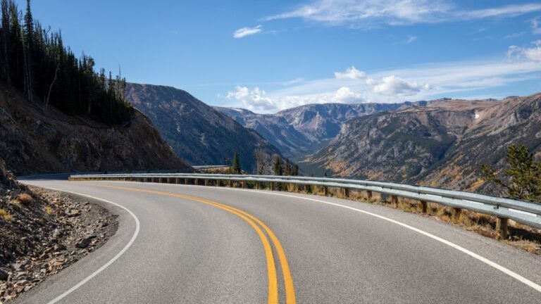 3 Montana Roads That Close Earlier Than Visitors Expect