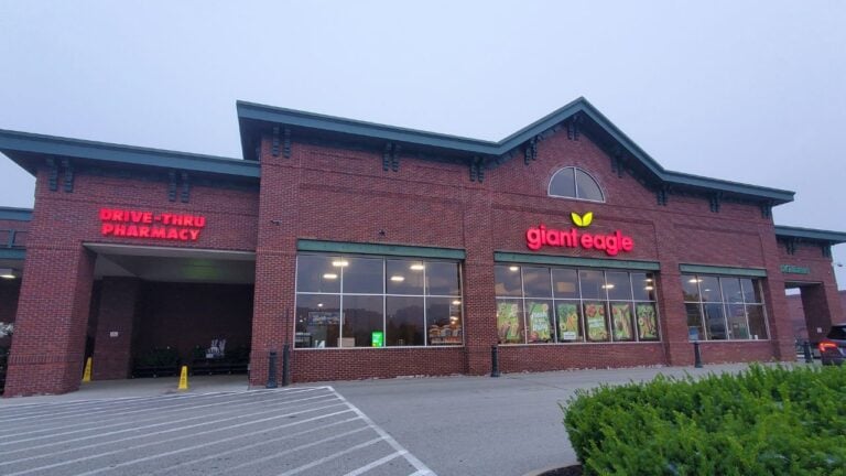 5 Giant Eagle Policies Pennsylvanians Argue About and Get Wrong