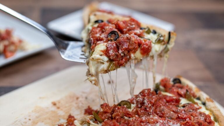 13 Things Illinoisans Are Tired of Explaining to the Rest of the Country